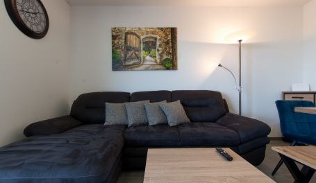 Apartman Leana V 