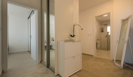 Opal - Apt s bazenom / hot tub