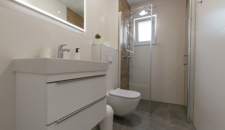 Apartman s balkonom Pezze III 