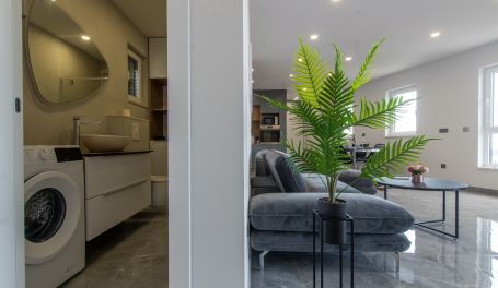 Lux Apt Adriatic Pearl 