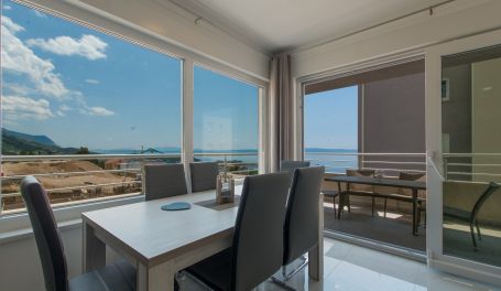 Seaview apt Cvijetic
