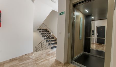 Seaview apt Cvijetic