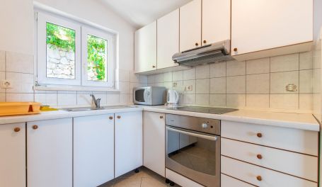 Apartmani uz more Ivo VIII