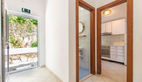 Apartmani uz more Ivo VIII