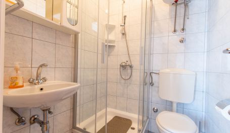 Apartmani uz more Ivo VIII