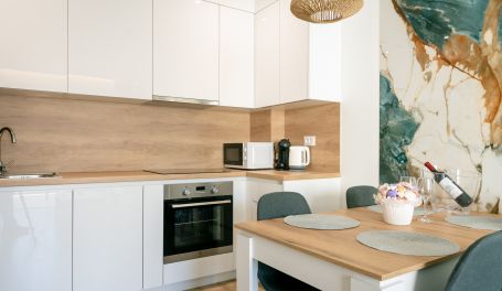 Elegant Stay Apartment