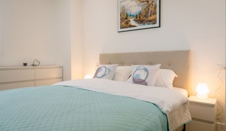 Elegant Stay Apartment