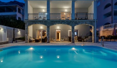 Villa Theos