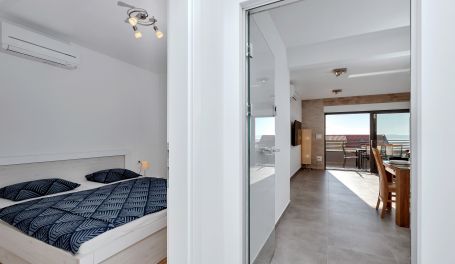 Luxury apartment Sidro