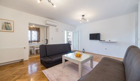 City center apartment Dolore II